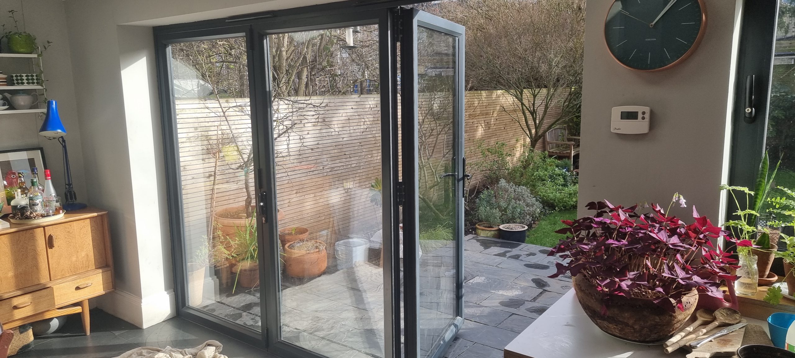 BIFOLD & SWING FOLD REPAIRS BIFOLD DOOR REPAIR
